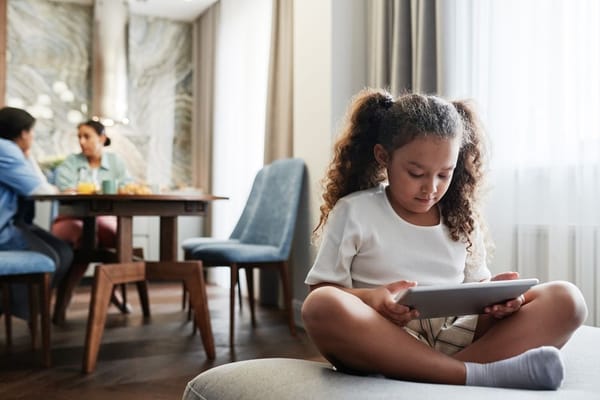 Niños y seguridad en internet: proteger sin prohibir todo